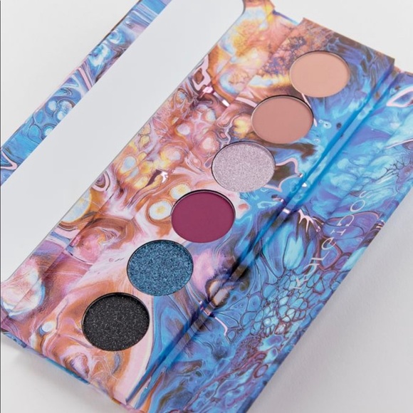 BNIB Kaleidos futurism palette 🎨